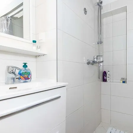 Zara-old Apartman